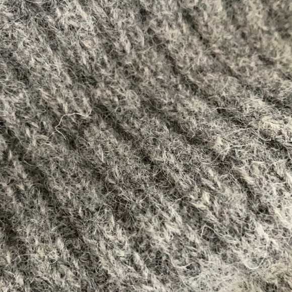 Uniqlo Wool Knit Coat - Picture 3 of 4